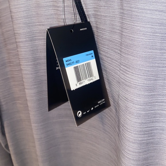 Nike DRI-FIT Long Sleeve - Picture 2 of 2